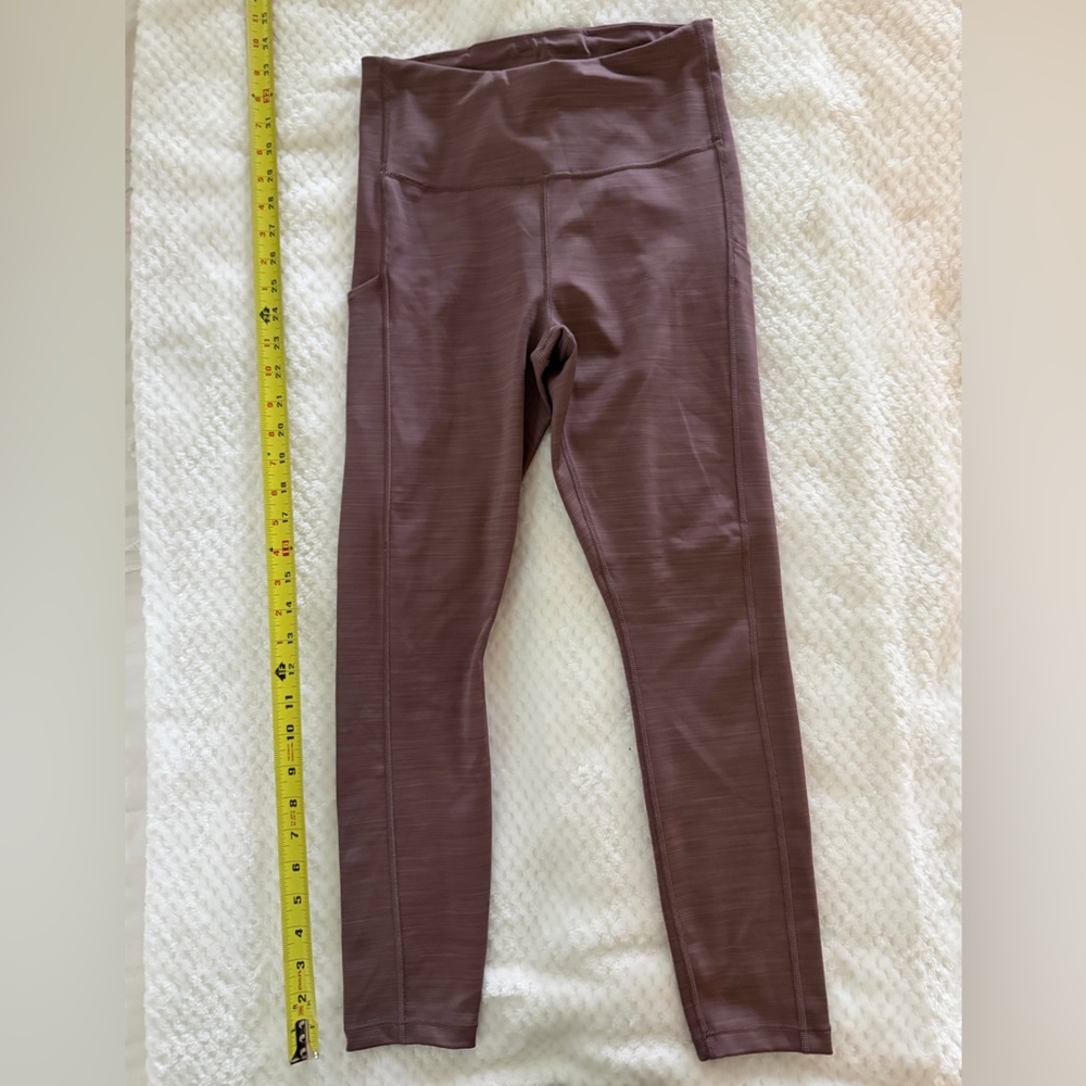 Athleta women’s Sm Mauve Leggings with side pockets